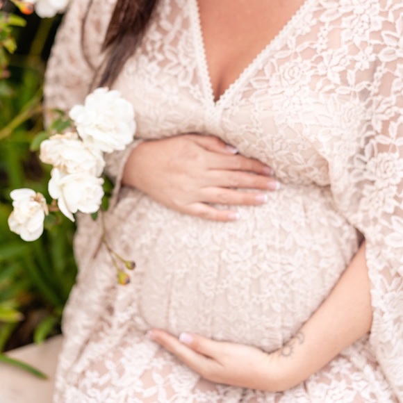 Boho Lace Maternity Shoot Dress - size M/L - Handmade from Europe - Picture 2 of 3